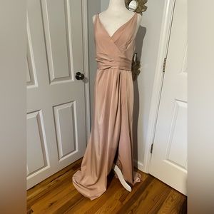 NWT Xscape Rose Gown